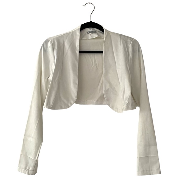 noventa grados Jackets & Blazers - Noventa Grados vintage crop blazer